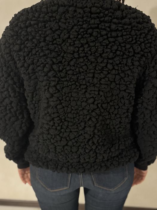 Продам оригінальну курточку goldbergh