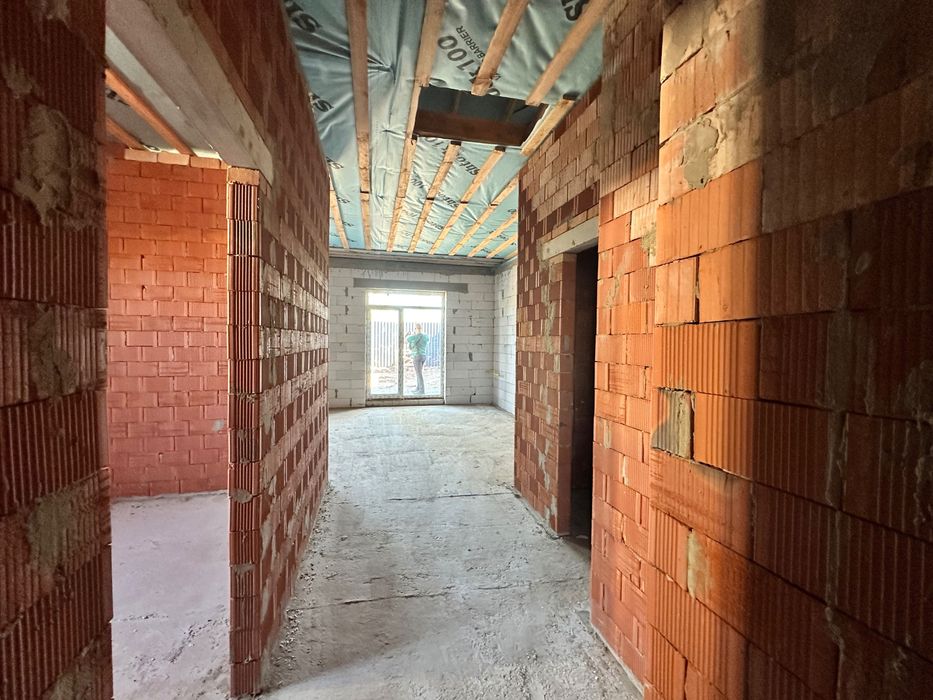 Продам Дуплекс в Чудовій Локації. Ділянка 2.5 соток. Газ. Готові Доки.