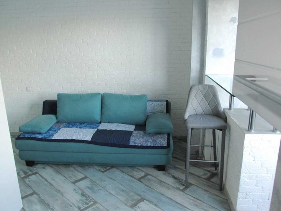 Ул. Ялтинская 9а. Стильная , уютная студия. Дизайнерский ремонт