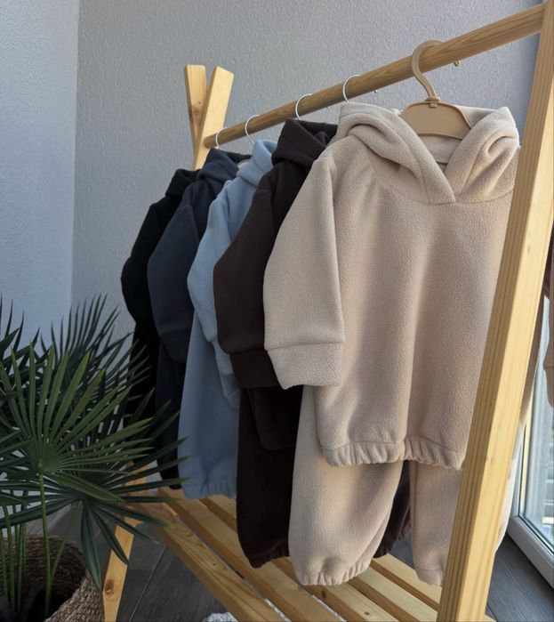 Флісові універсальні костюси