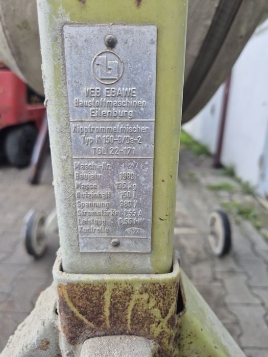 Betoniarka VEB 150l duża 380v na pasku z Niemiec