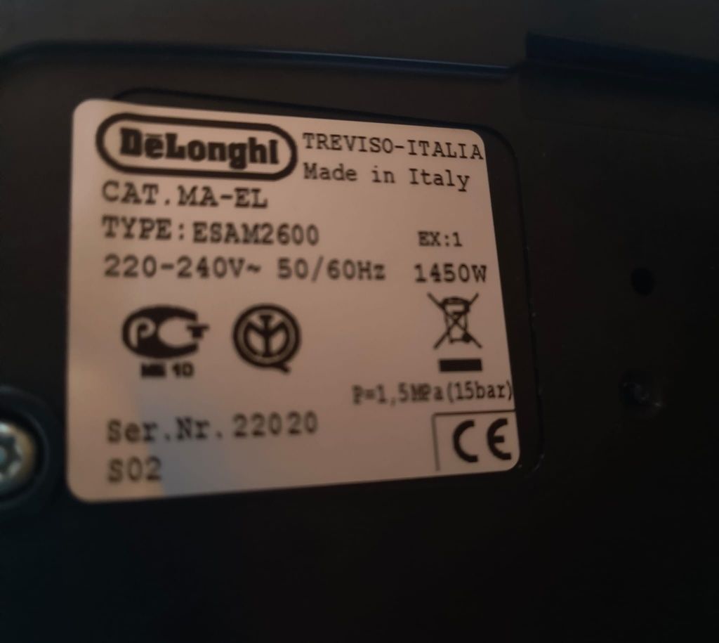 Ekspres automatyczny Delonghi Magnifica Esam2600 caffe corso