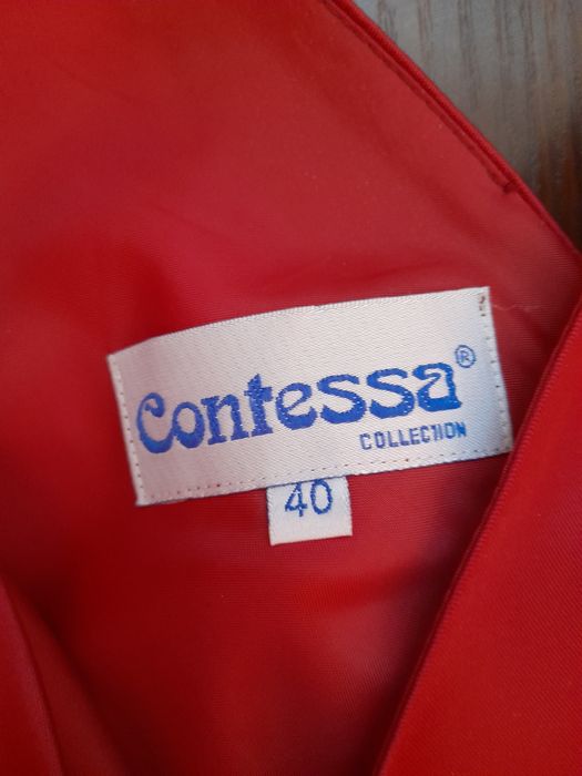 Czerwona sukienka wieczorowa sylwestrowa