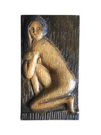 Płaskorzeźba PRL rzeźba kobieta drewno obraz  drewniana zabytek