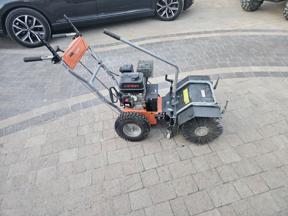 Zamiatarka spalinowa Handy ZHZ60-196L 3.8kW 196cm3,