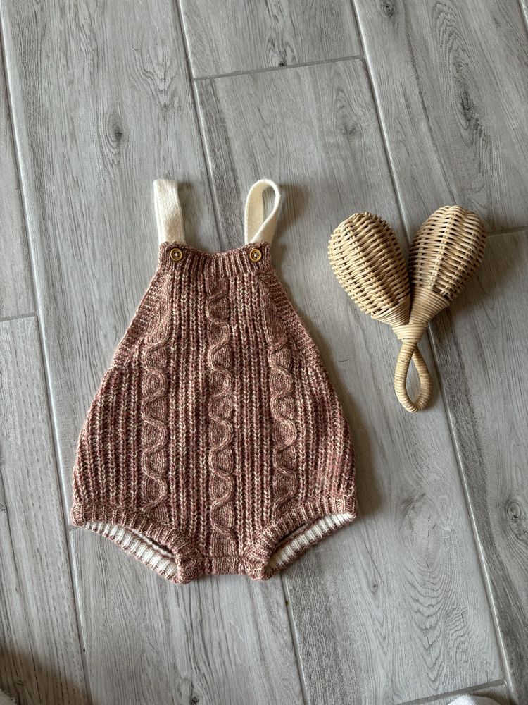 Wełniane spodenki na szelkach boho ZARA 62