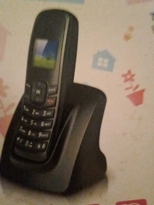 Telefon black Huawei ETS8121 stacjonarny ze stacją bazową GSM na kartę