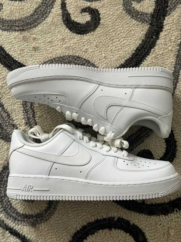 Białe Air Force 1 NOWE R38.5
