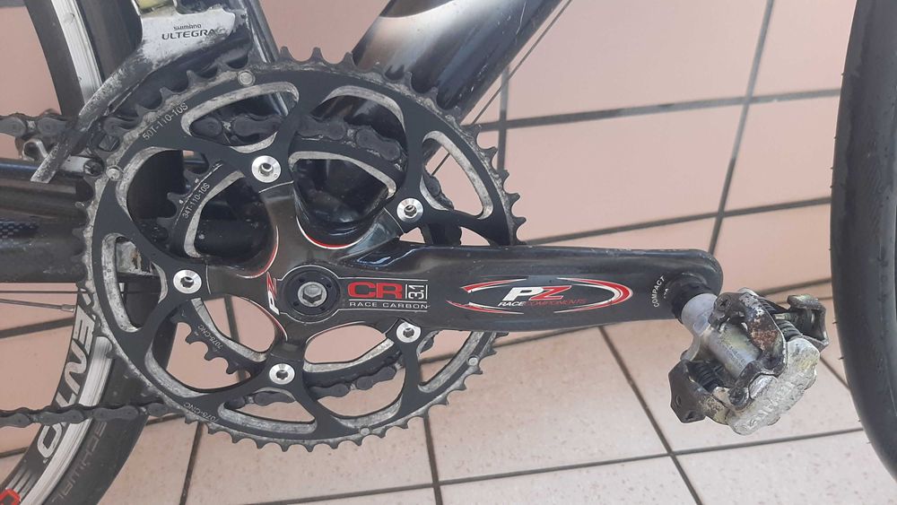 Bicicleta de estrada usada