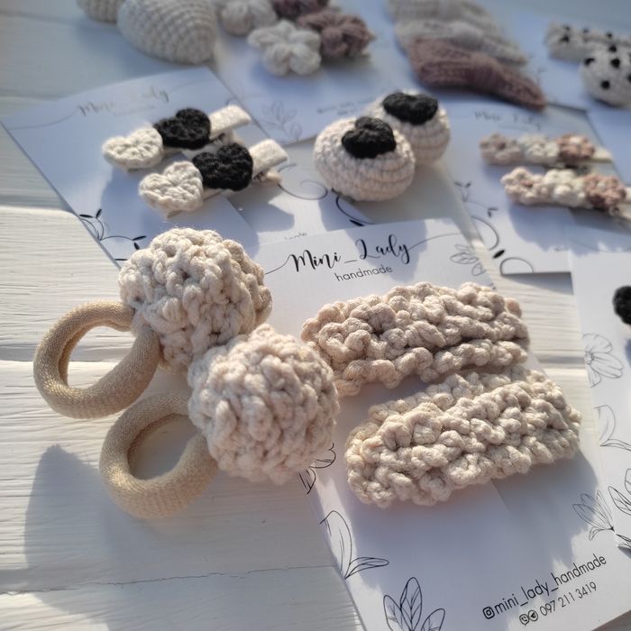 Заколки та резинки для волосся, дитячі, бежеві ручної роботи