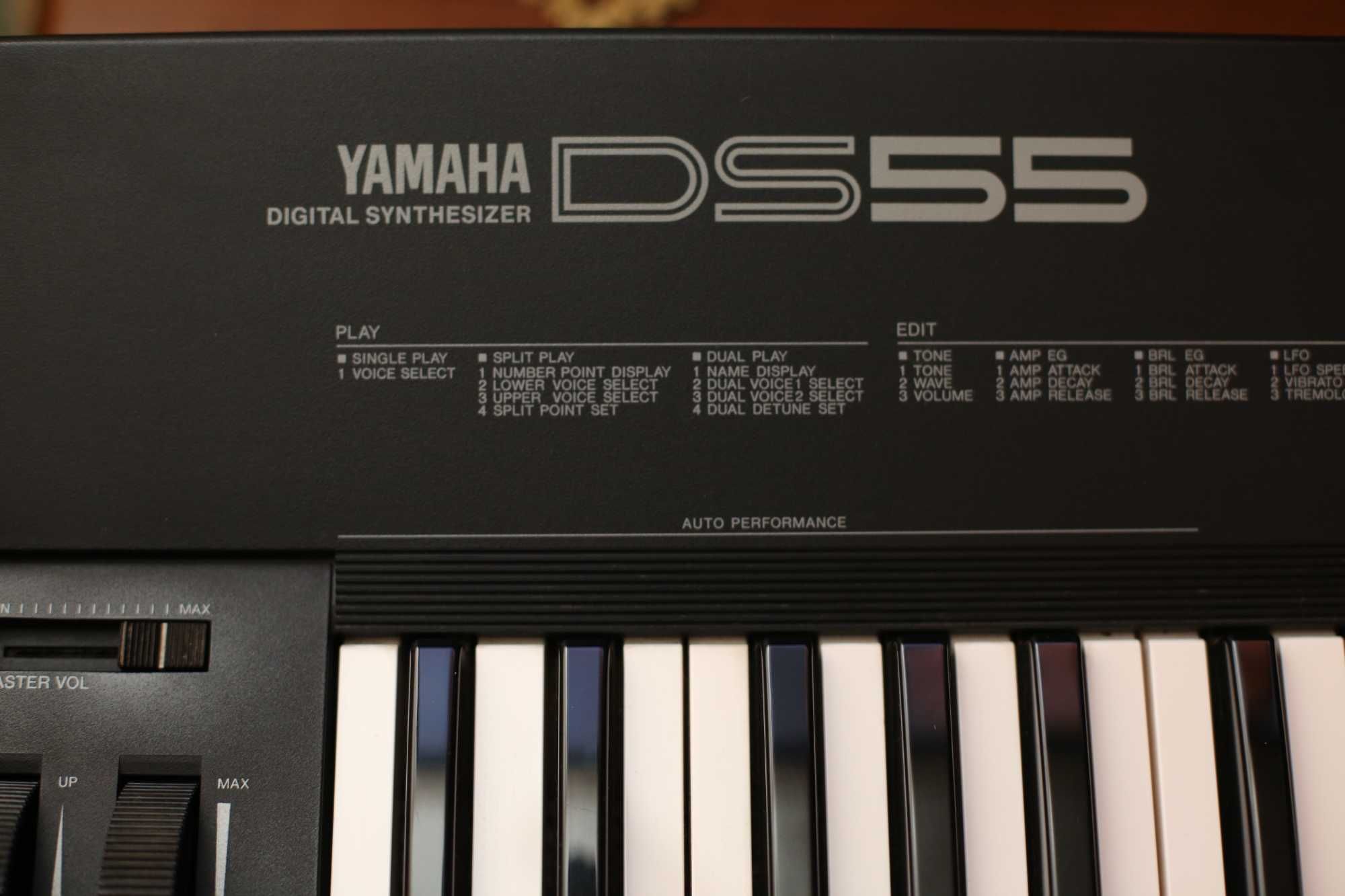 YAMAHA DS55 cyfrowy synth FM w rozl Monitory Aktywne jak dx7