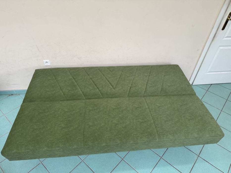 Wersalka w pieknym kolorze ostatnia sztuka 1090 zł