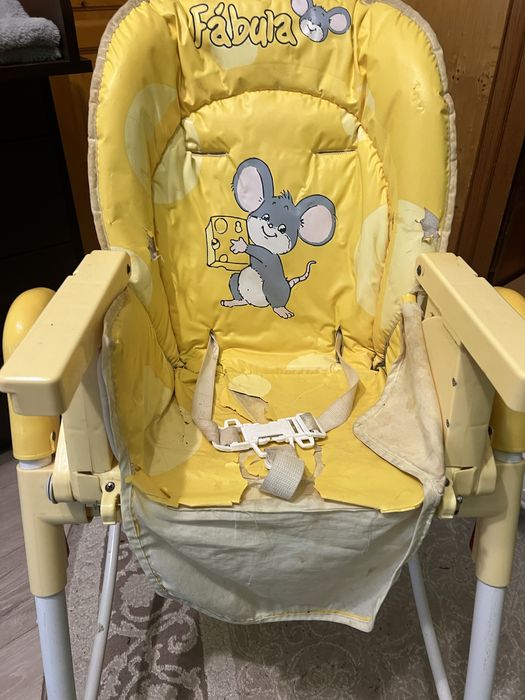 Стільчик для годування