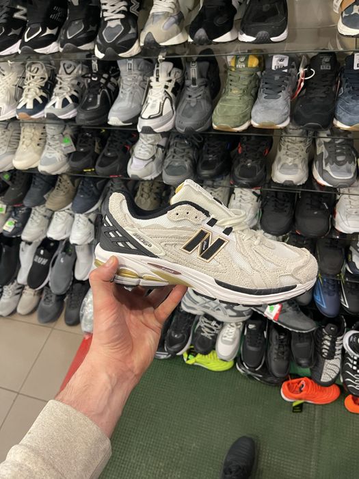 Кросівки New balance 1906