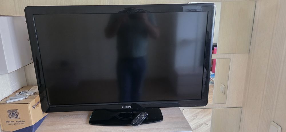 Philips ТВ телевизор 42
