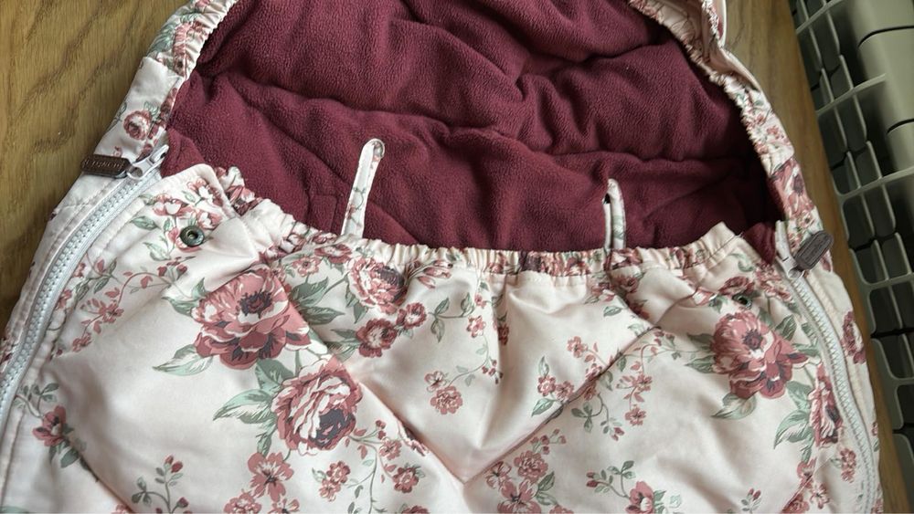 Зимовий конверт в прогулянку для дівчинки футмуф