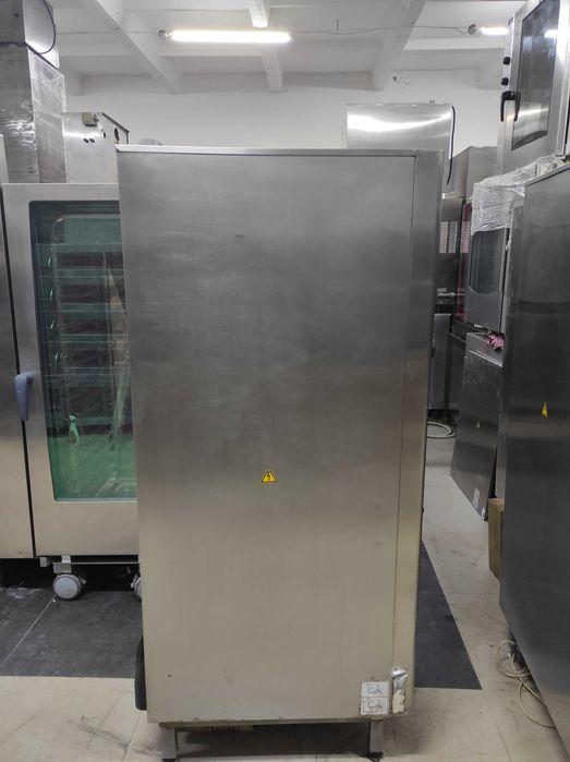 Пароконвектомат. Пароконвектомат Rational.  Rational SCC 201. 2007.