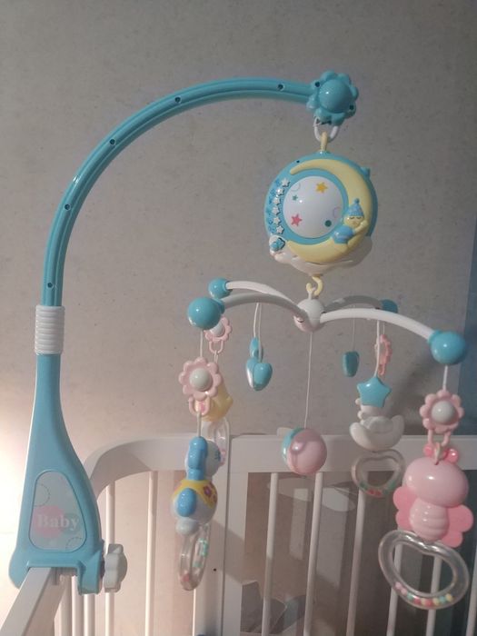 Музичниа Карусель на ліжечко