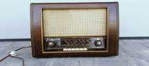 Saba Lindau W III radio zabytkowe sprawne