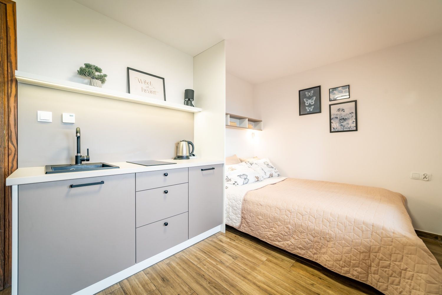 Apartament pokój nad jeziorem, Mikołajki, domek, Mazury