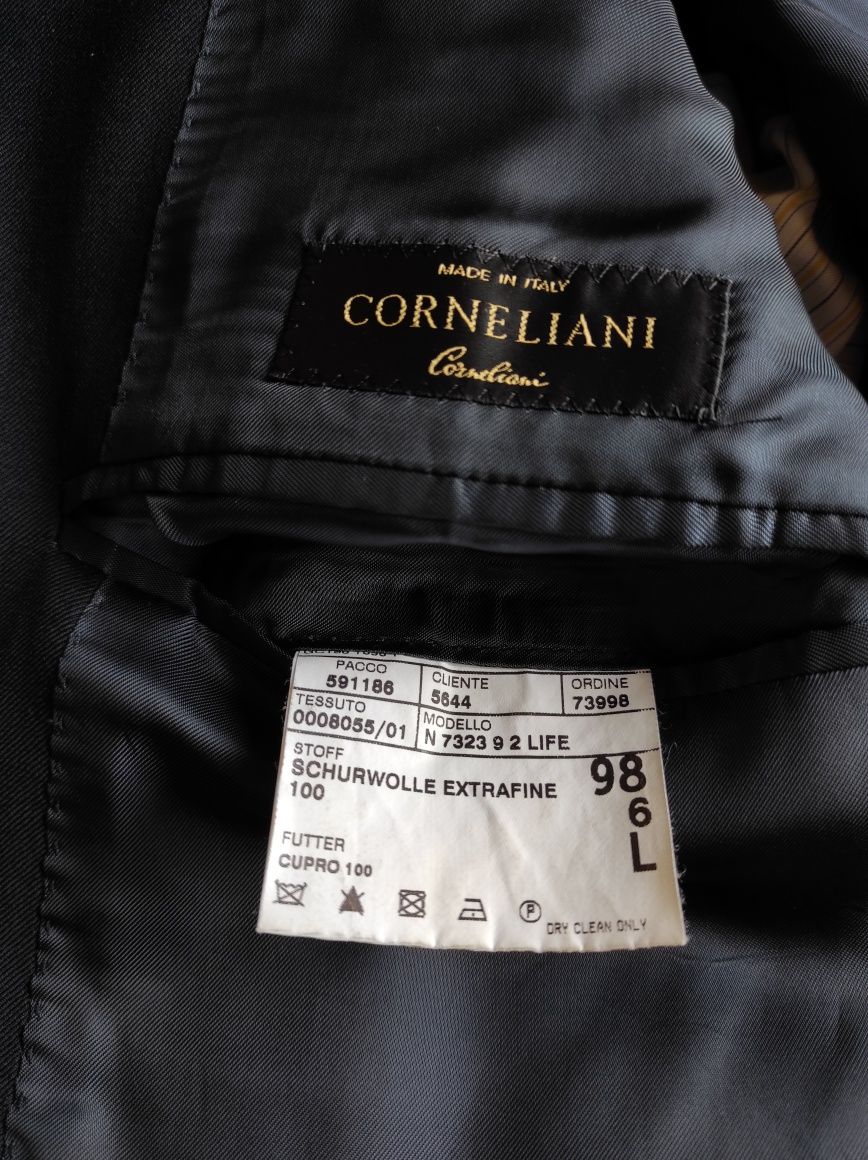 пиджак Corneliani смокинг