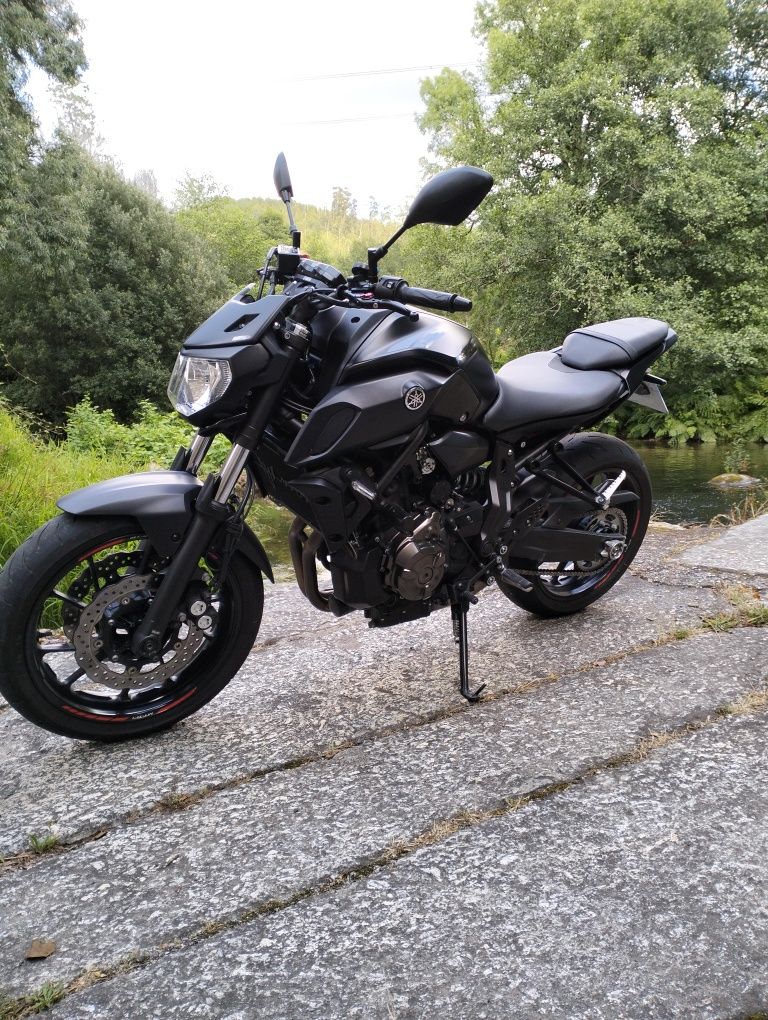 Yamaha mt 07 2019 neste momento conta com 20000klm