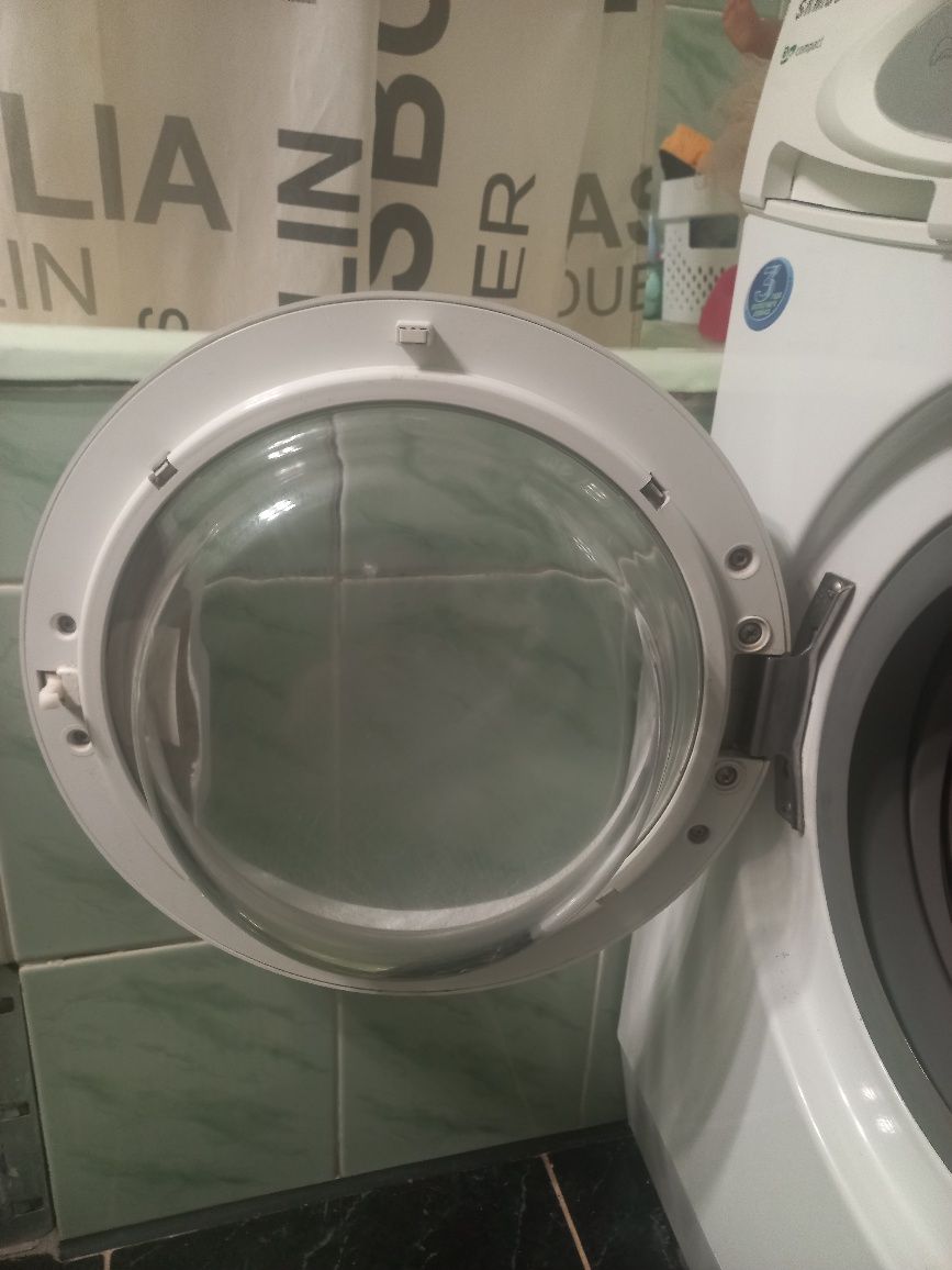 Продам пральну машинку самсунг