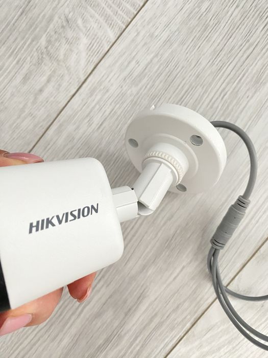 Аналогова вулична камера HIKVISION 2.8mm
