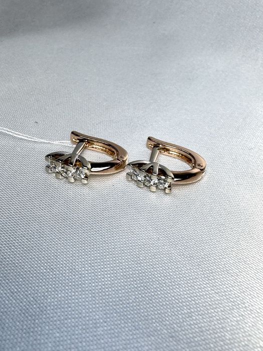 Золоті сережки з діамантами