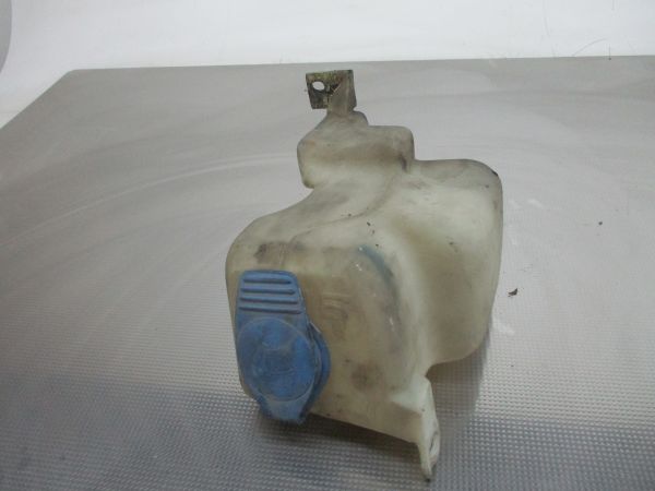 Reservatório / depósito água limpa vidros VOLKSWAGEN Golf IV (1J1)