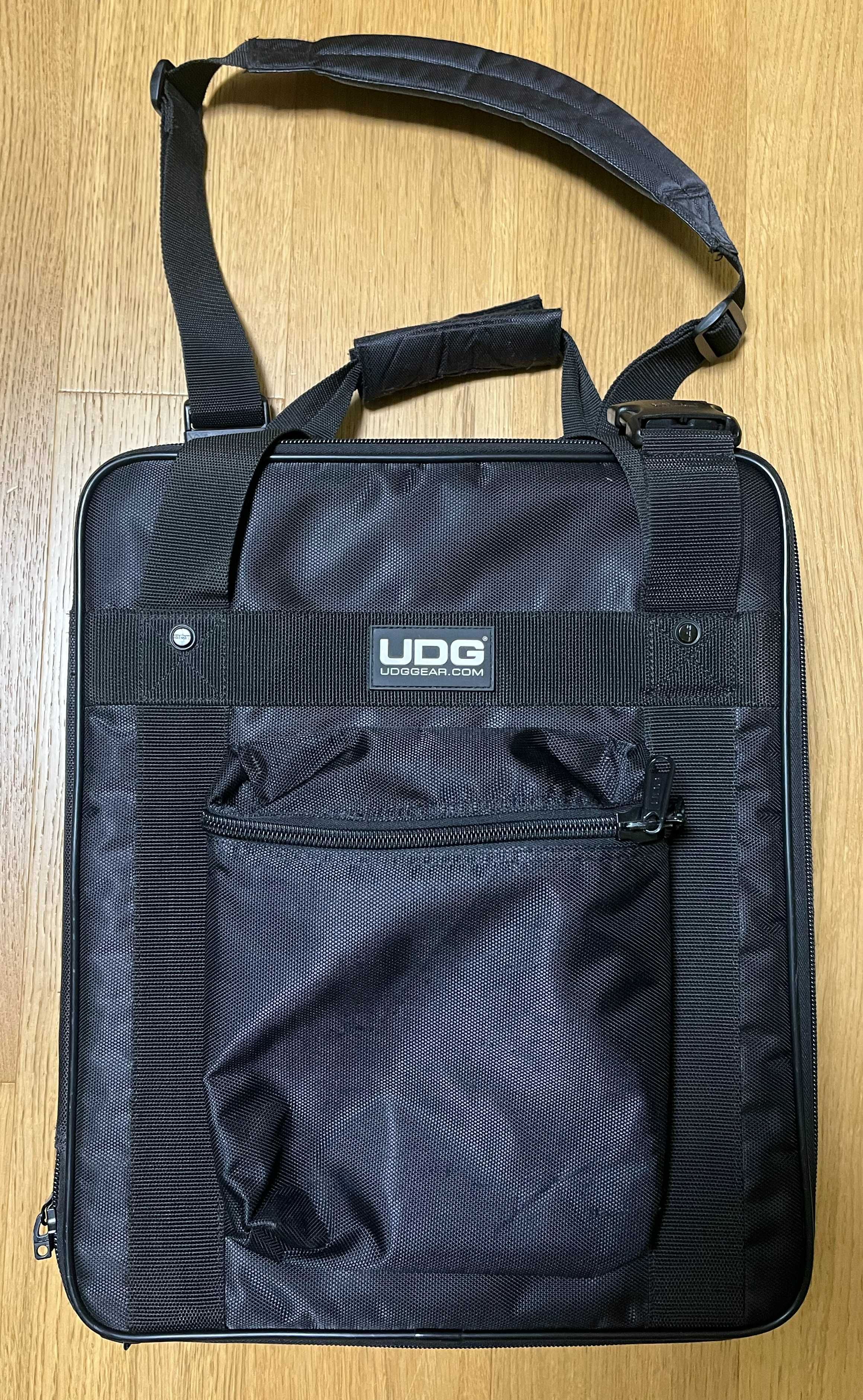 Сумка UDG Ultimate CD Player/ Mixer Bag Large MK2