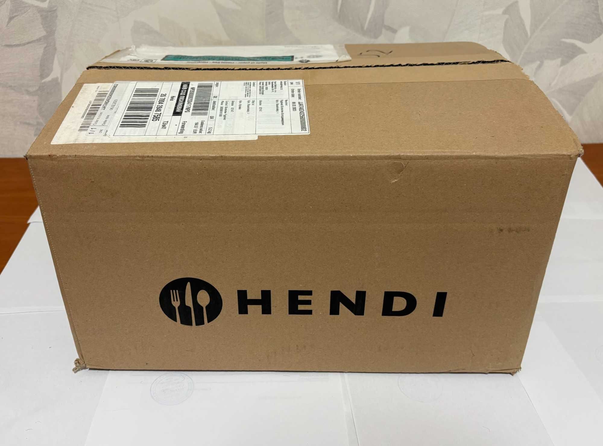 Гастроемкость GN 1/3 Hendi Kitchen Line 806418 + крышки 806845(7 штук)