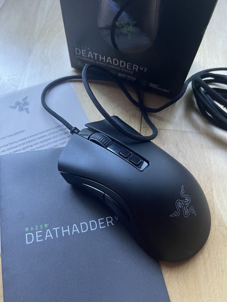 Rato RAZER Deathadder v2 (NOVO)