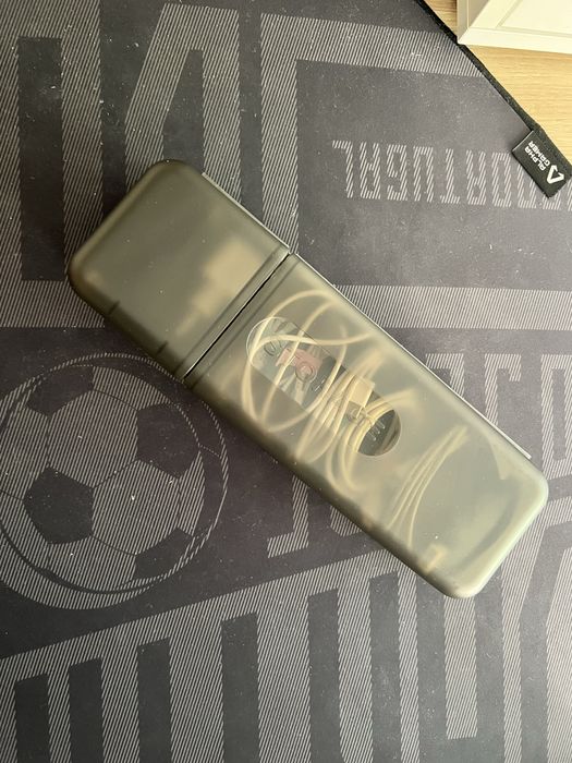 Organizador de cabos, caixa de armazenamento de cabos e carregadores