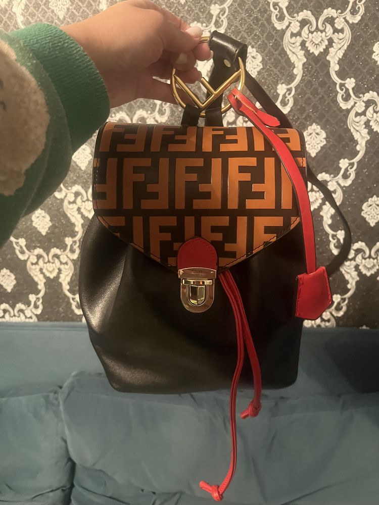 Рюкзак Fendi