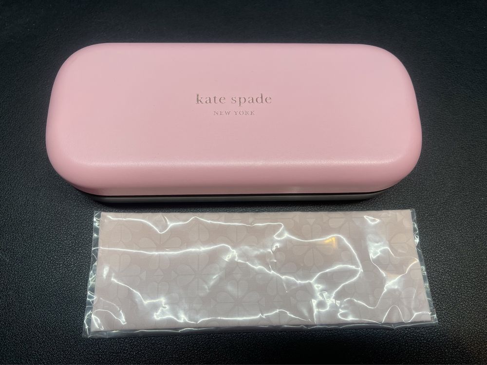 Kate Spade nowe etui na okulary