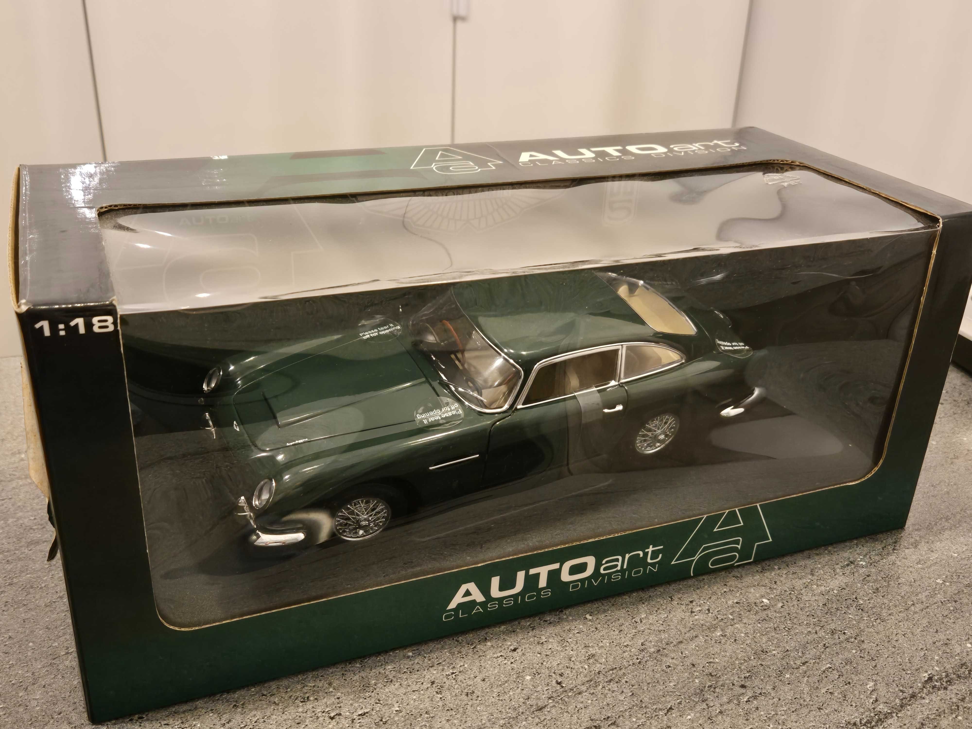 Aston Martin DB5 1:18 AUTOart nowy