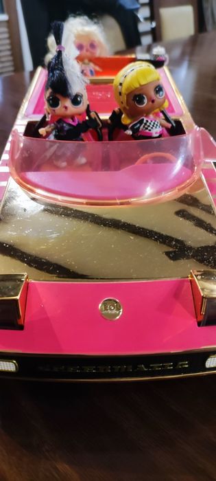 Lol suprise samochód car pool z 3 laleczkami