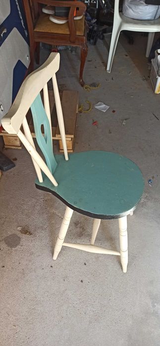 Cadeiras antigas para restauro