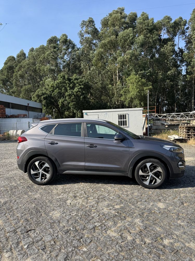 Hyundai Tucson 1.7 CRDi Premium DCT