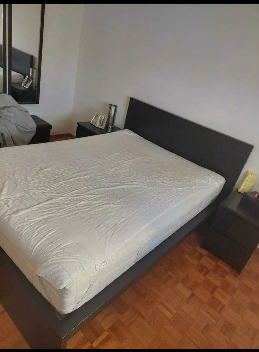 Vendo quarto de casal