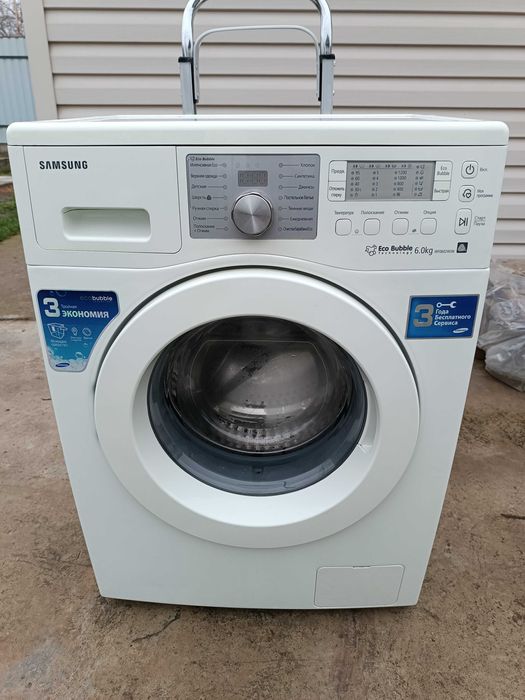 Продам пральну машину Самсунг-Еко бабл 6 кг.