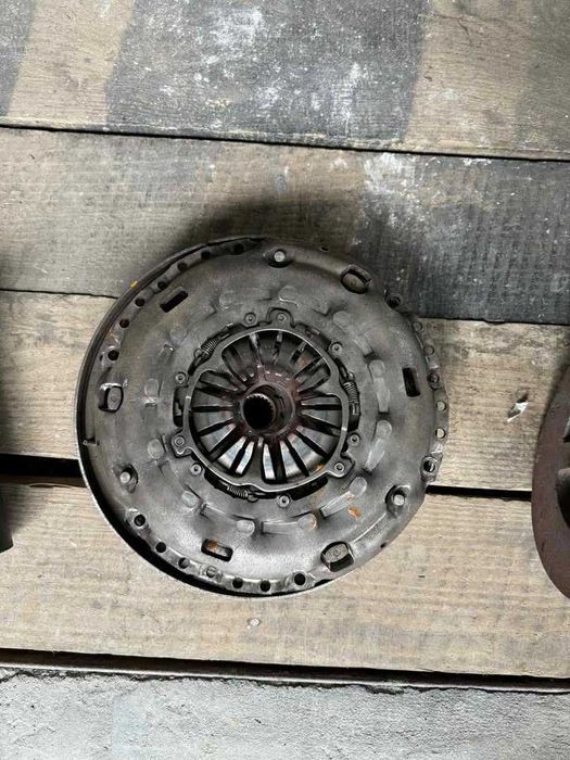 Części do Alfy Romeo 159 2.4 Diesel – Sprzęgło i Skrzynia Biegów