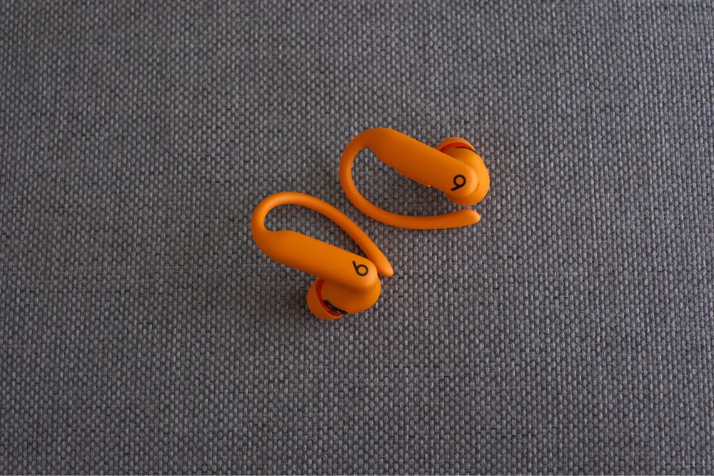 Powerbeats Pro 2 — Stan idealny (praktycznie jak nowe)