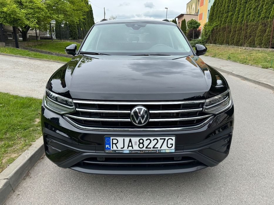 Volkswagen Tiguan 2024r 4x4 jak NOWY full opcja - Radar kamera cofania
