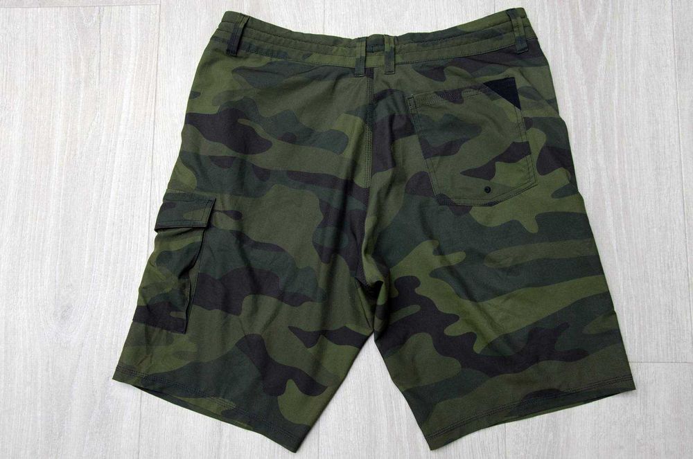 Шорти чоловічі Oakley Cargo Hybrid 21. Розмір 34