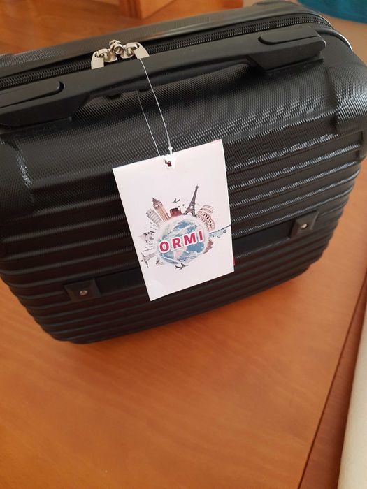 Mala nécessaire de viagem