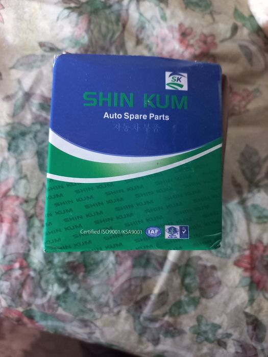 Масляний фільтр до машини