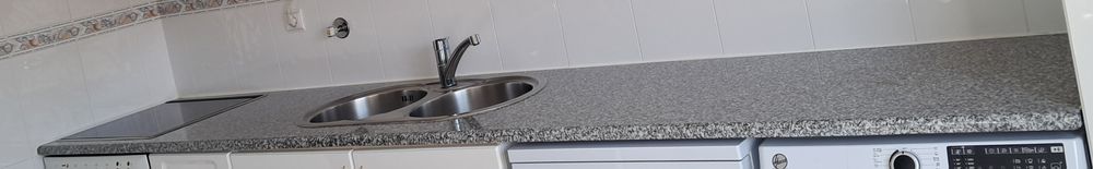 Bancada de cozinha em granito + lava-loiça