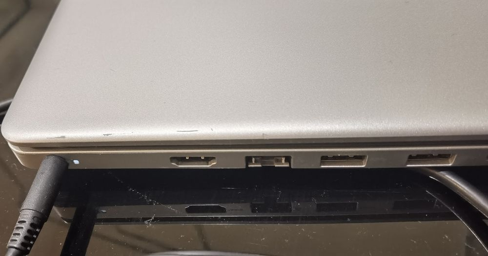 Dell Inspiron 5593 I7-1065G7 16GB 512SSD W11